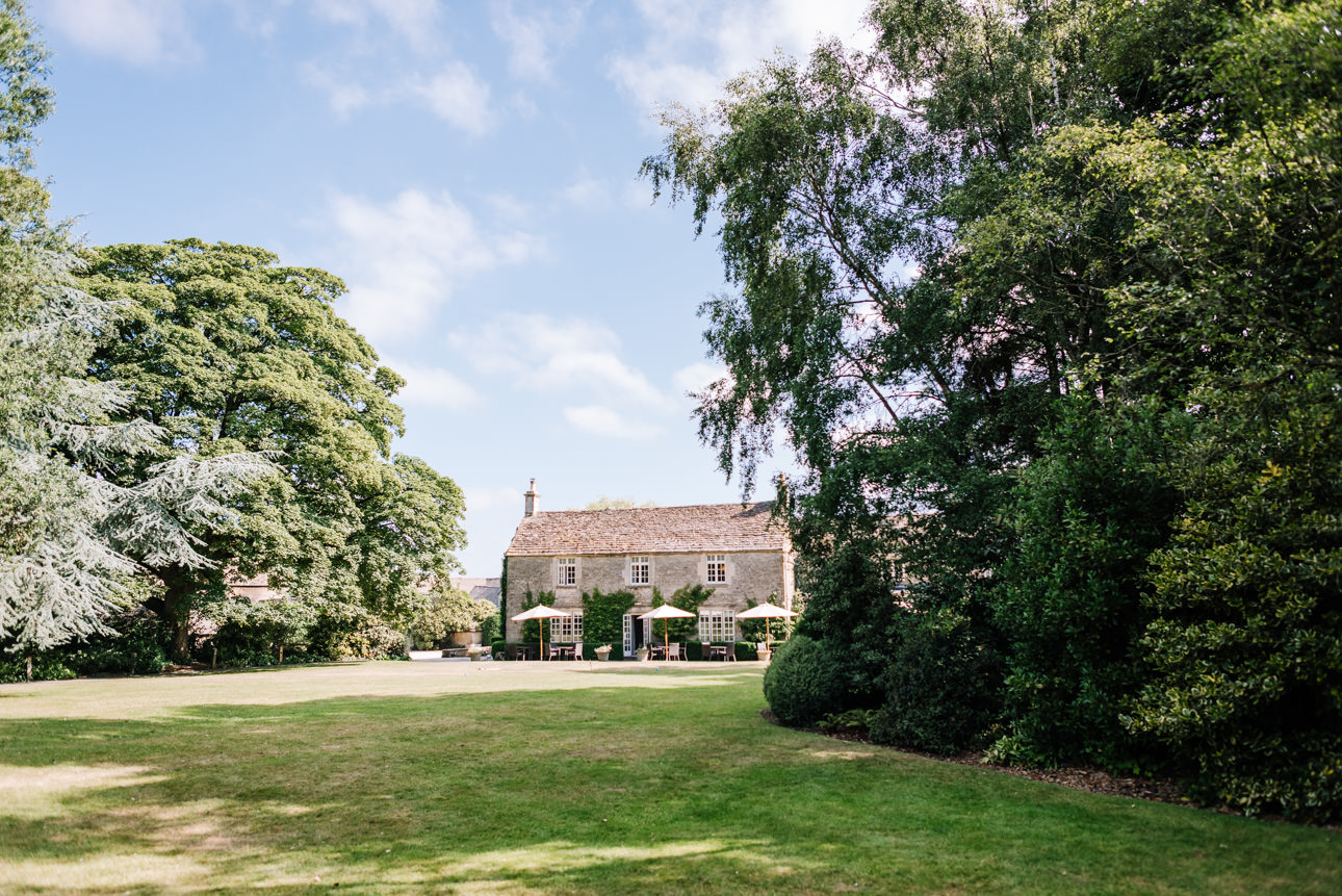 CALCOT MANOR WEDDING PHOTOGRAPHY 6 Calcot Manor Wedding Photography 2