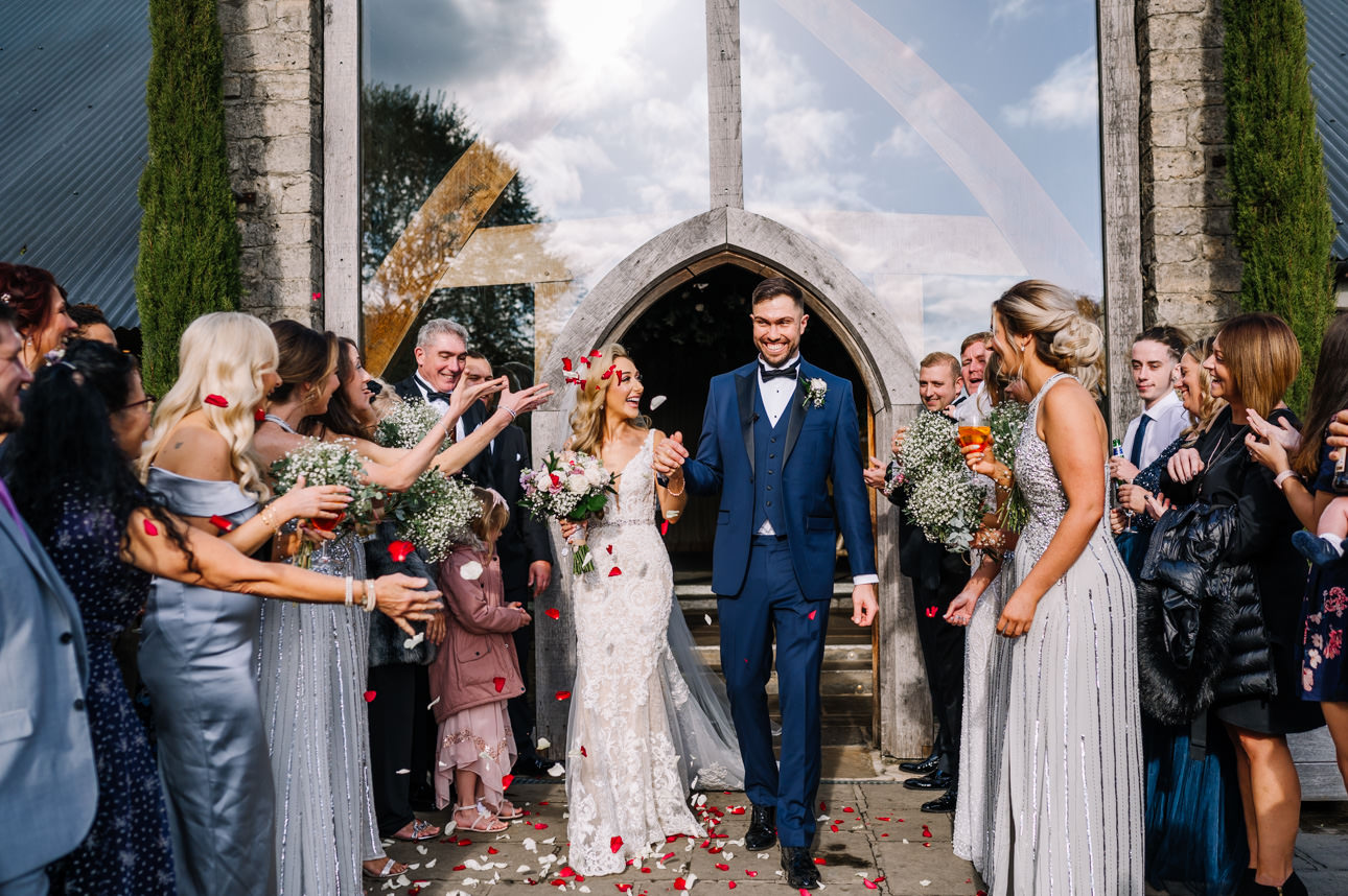 AN AUTUMN CRIPPS BARN WEDDING 21 AUTUMN CRIPPS BARN WEDDING CEREMONY