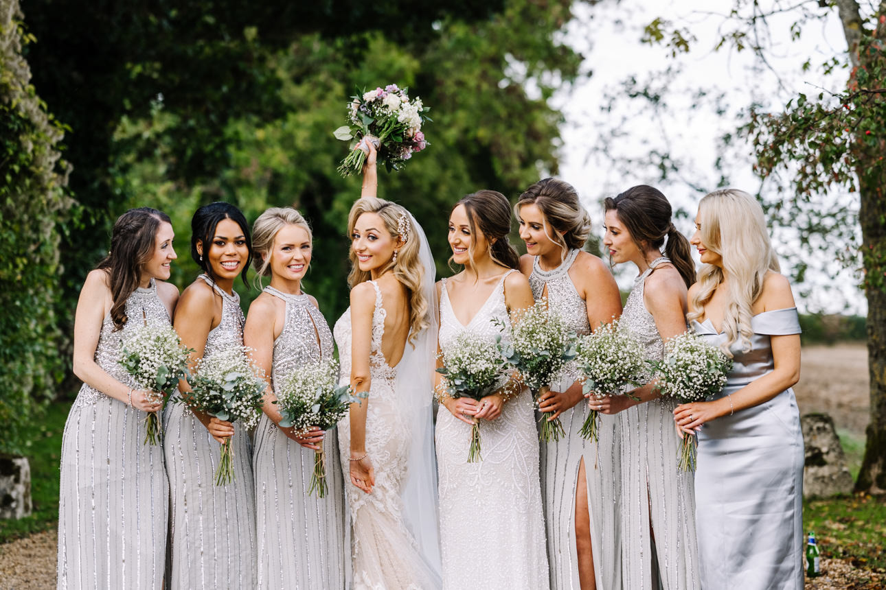 AN AUTUMN CRIPPS BARN WEDDING 23 AUTUMN CRIPPS BARN WEDDING CEREMONY