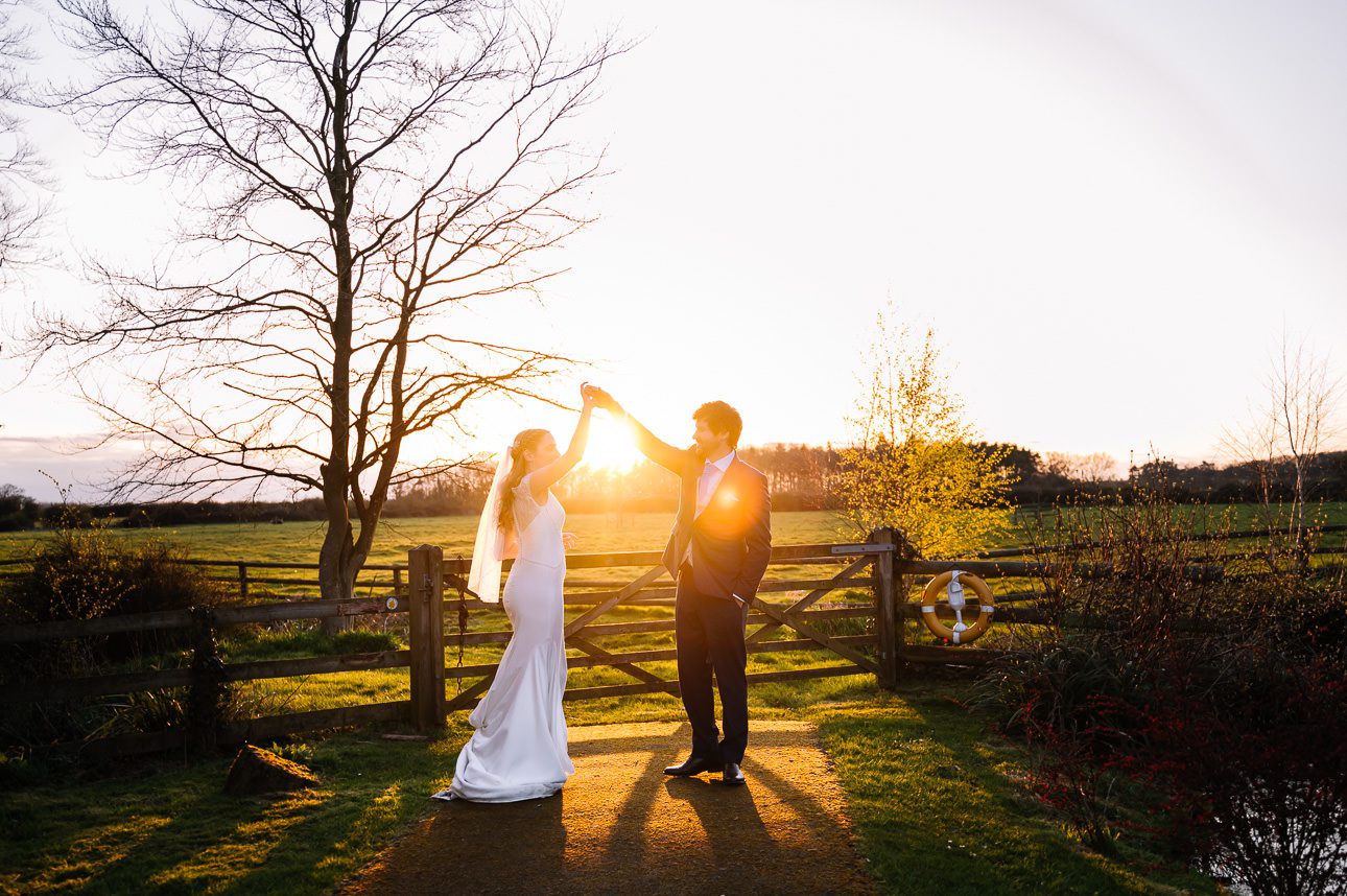 REVIEWS 2 natural wedding photography golden hour at caswell house