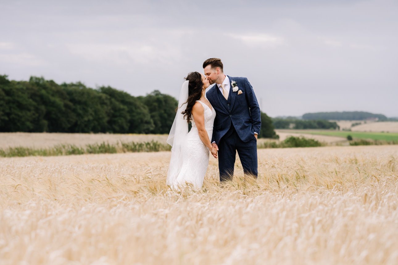 Felicity Jacob Stone Barn wedding 304