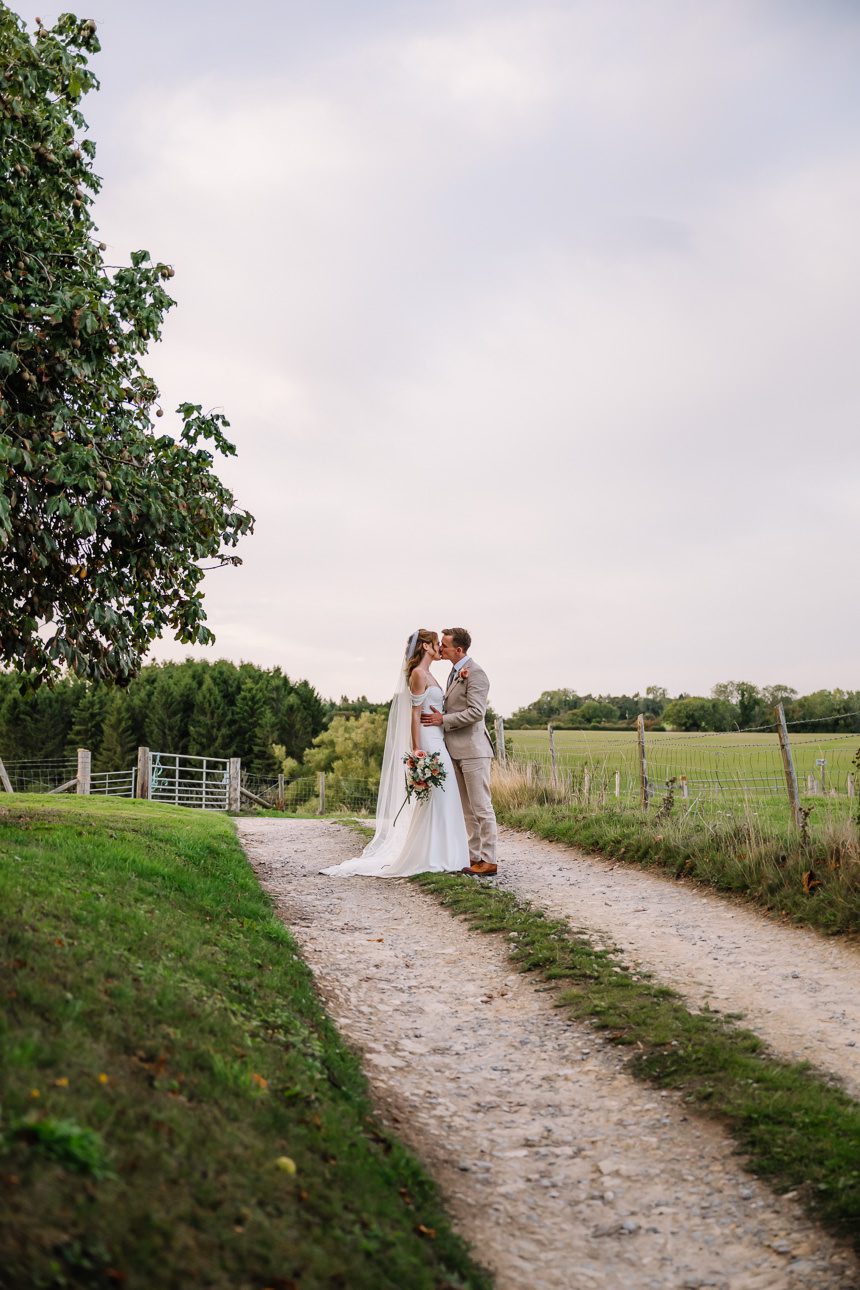 Upcote Barn wedding photographer