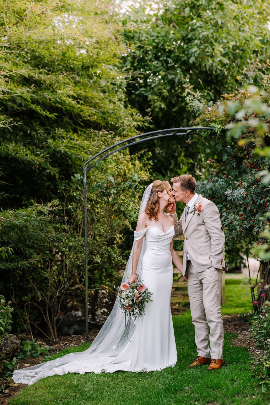 Upcote Barn summer wedding photographer