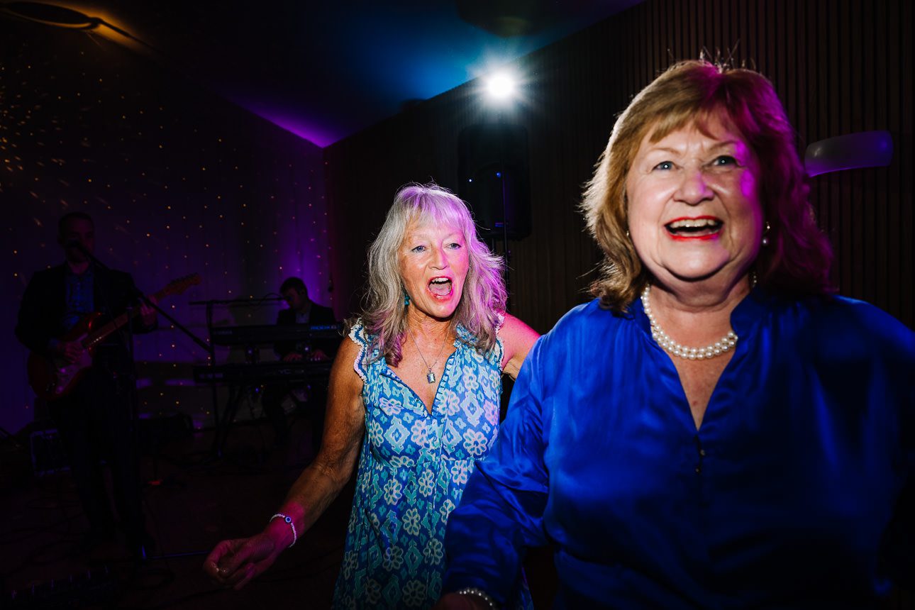 Emma and Jamie Barn at Upcote wedding 676