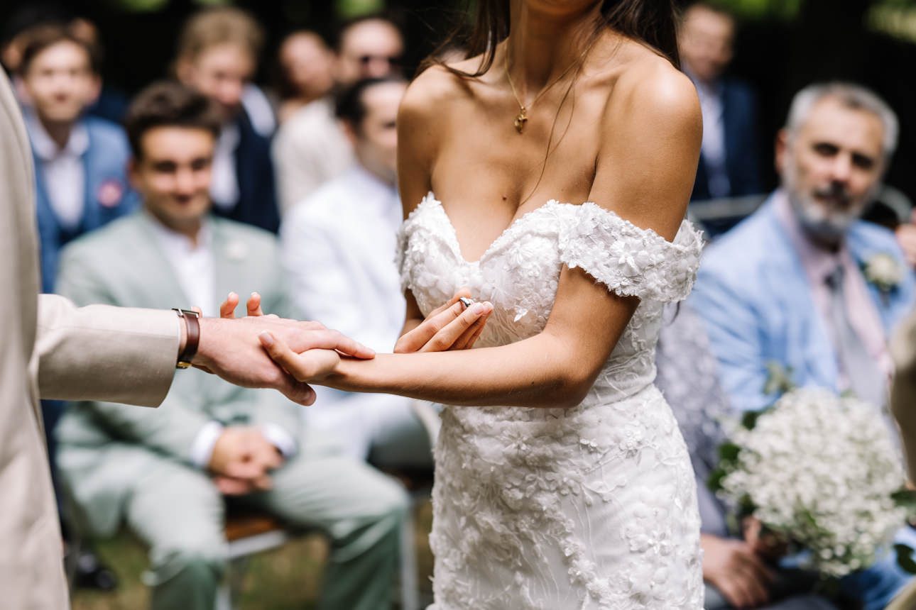 Cripps Barn outdoor wedding ceremony