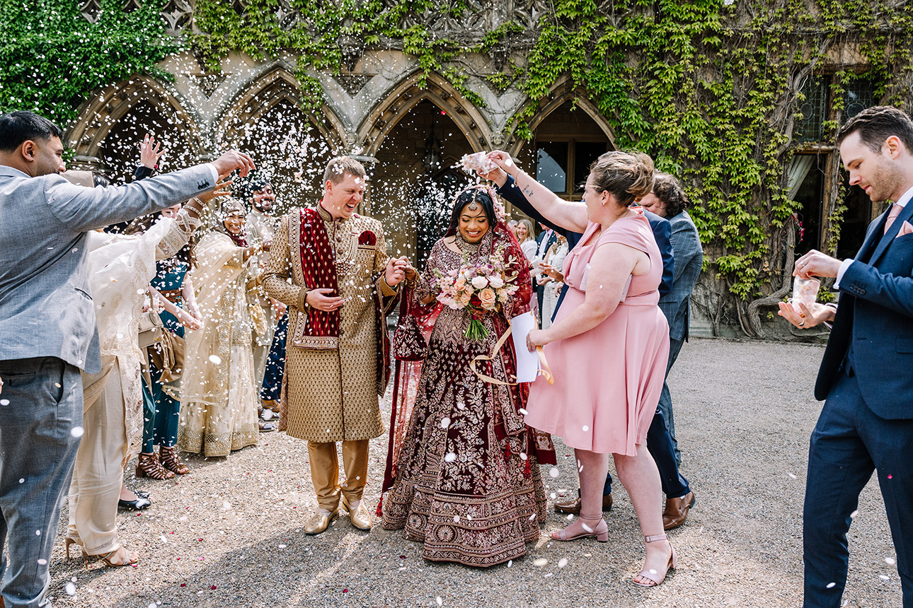 PORTFOLIO 47 Gloucestershire wedding photographer_gallery confetti