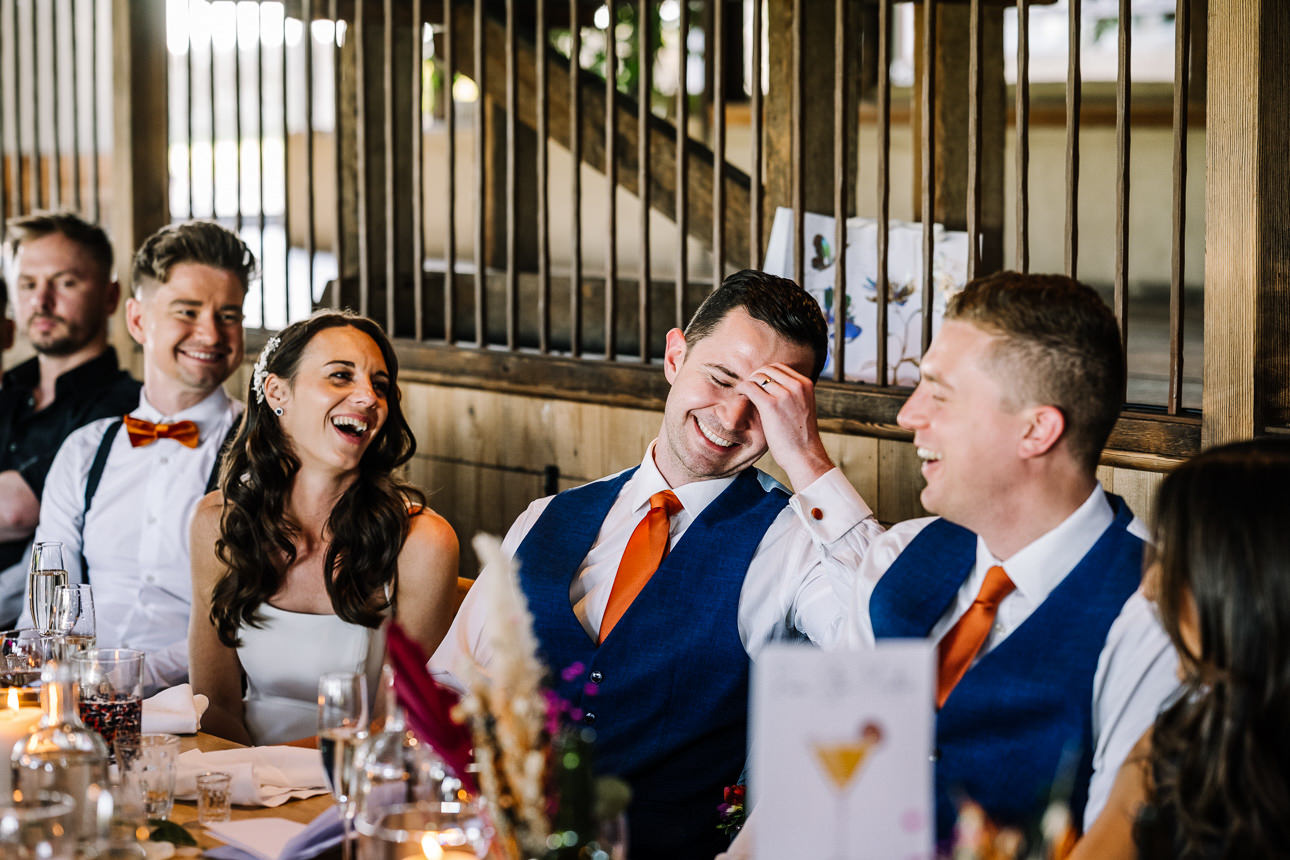 REVIEWS 5 Natural wedding photography