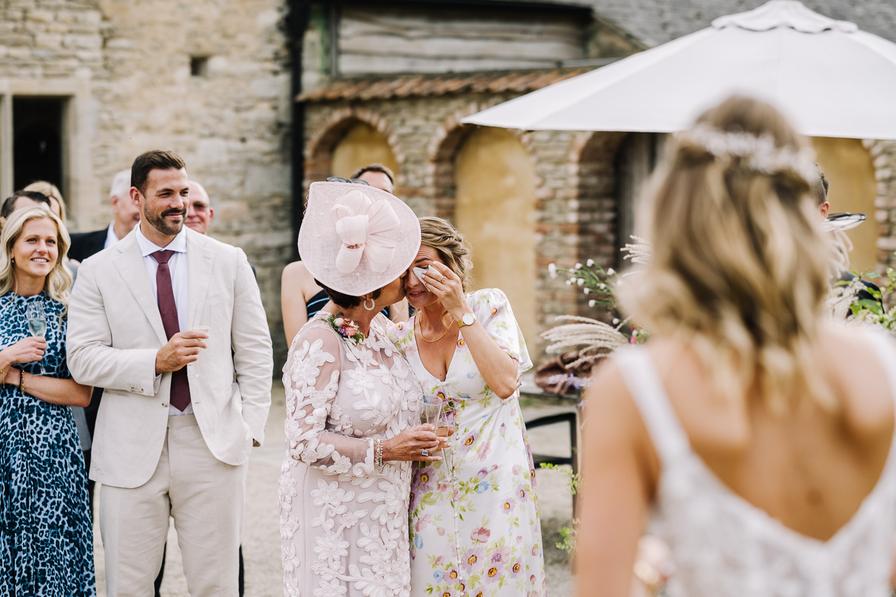 OXLEAZE BARN WEDDING PHOTOGRAPHER 113 Amelia Dom Oxleaze Barn Wedding 379