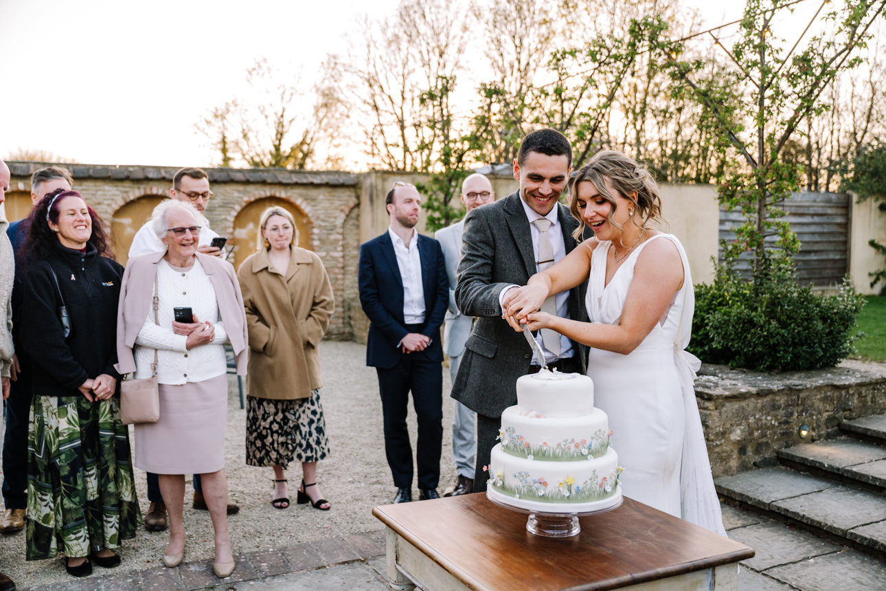 OXLEAZE BARN WEDDING PHOTOGRAPHER 116 Anna and Callum Oxleaze Barn wedding 611