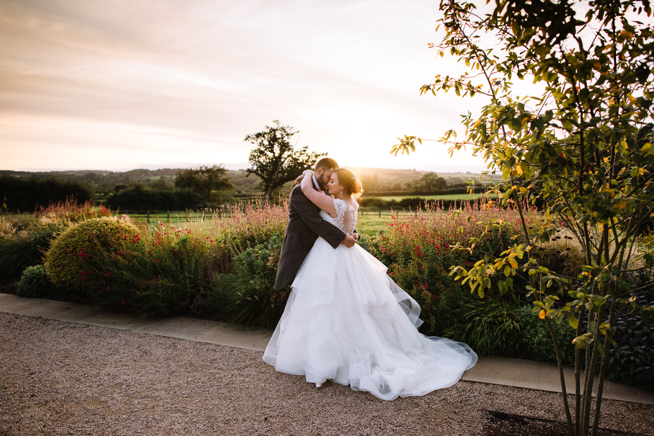 HYDE BARN WEDDING PHOTOGRAPHER 53 svg%3E