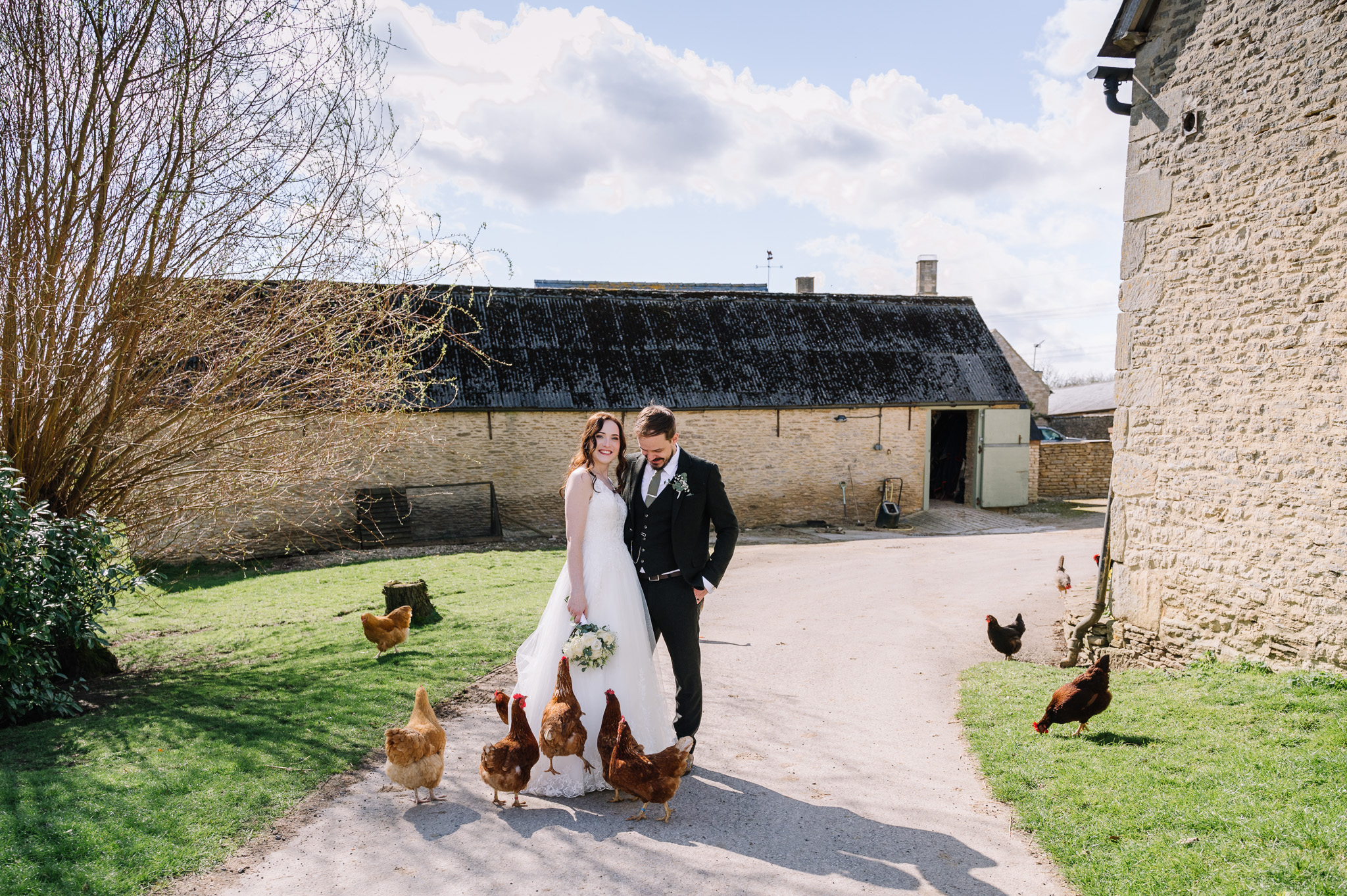 OXLEAZE BARN WEDDING PHOTOGRAPHER 184 Emily Jordan Oxleaze Barn wedding 585