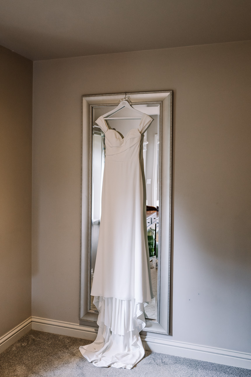 THE BARN AT UPCOTE WEDDING PHOTOGRAPHER 14 Emma and Jamie Barn at Upcote wedding 21