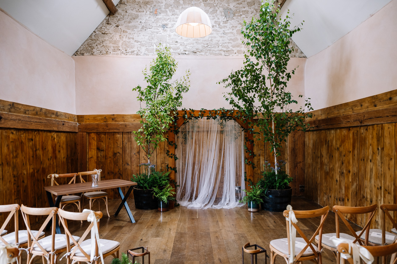 OXLEAZE BARN WEDDING PHOTOGRAPHER 52 svg%3E