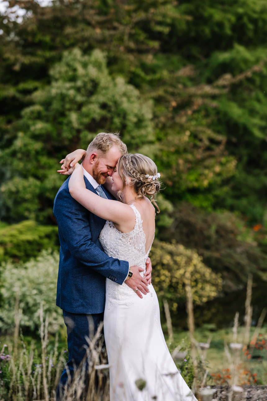 THE BARN AT UPCOTE WEDDING PHOTOGRAPHER 73 svg%3E