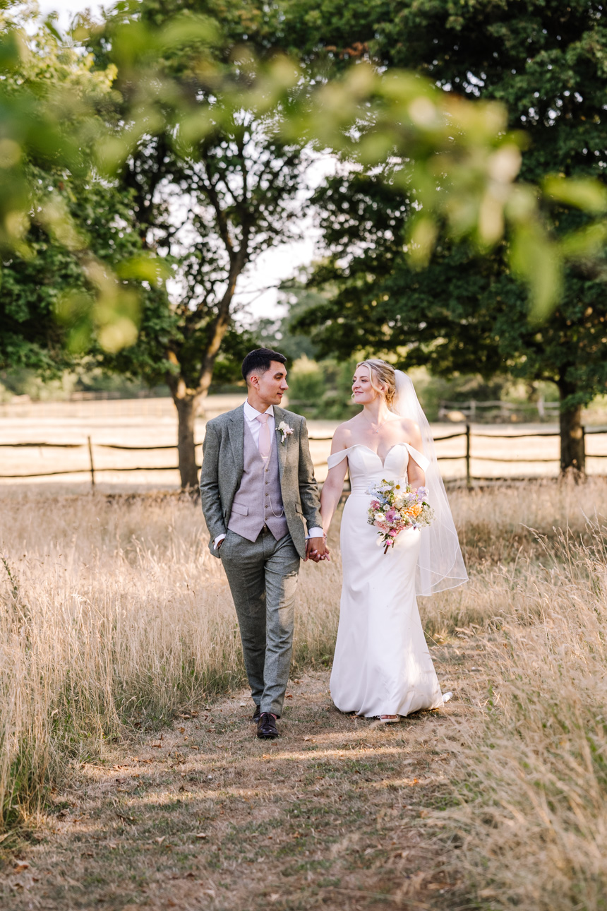 OXLEAZE BARN WEDDING PHOTOGRAPHER 56 svg%3E