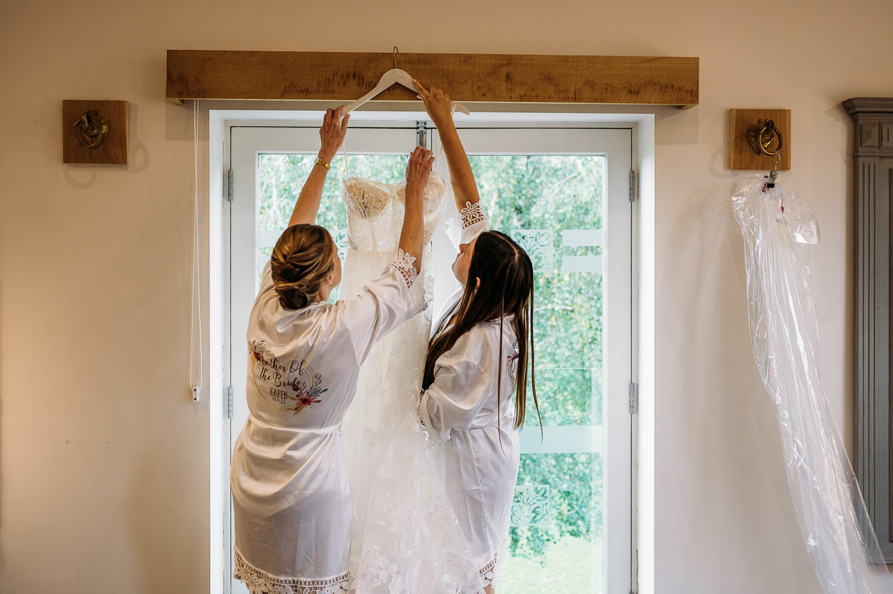 HYDE BARN WEDDING PHOTOGRAPHER 15 Stephen and Jen Hyde Barn wedding 11