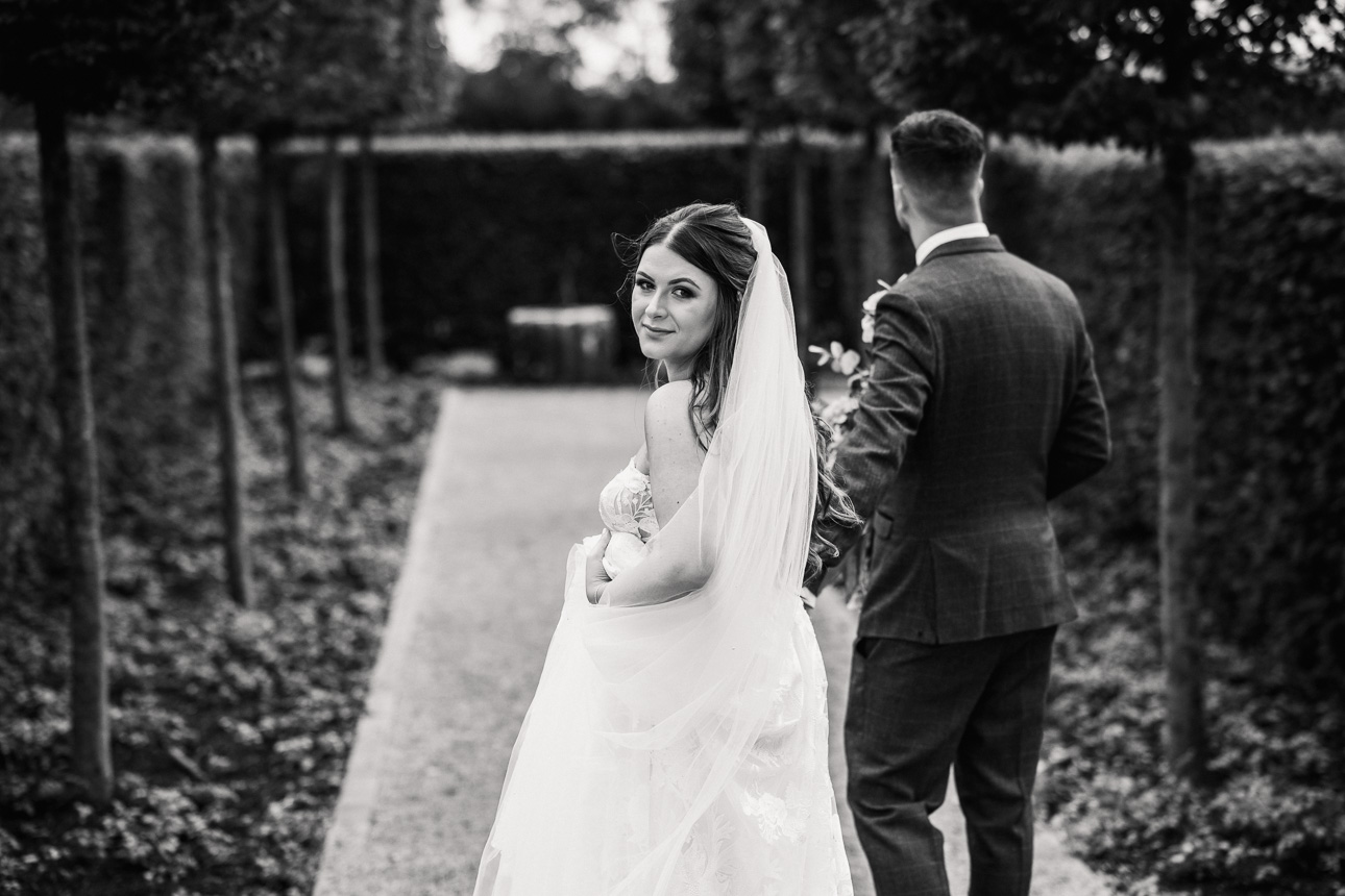HYDE BARN WEDDING PHOTOGRAPHER 54 svg%3E
