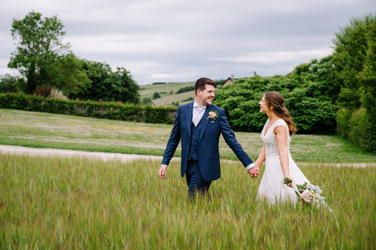 THE BARN AT UPCOTE WEDDING PHOTOGRAPHER 117 TJ1 3122