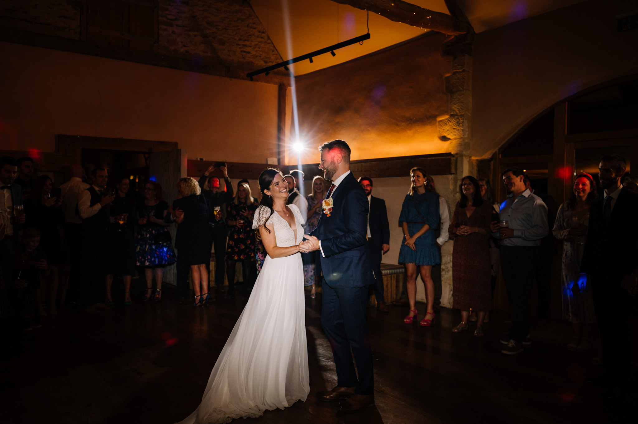 OXLEAZE BARN WEDDING PHOTOGRAPHER 128 TJ6 1841