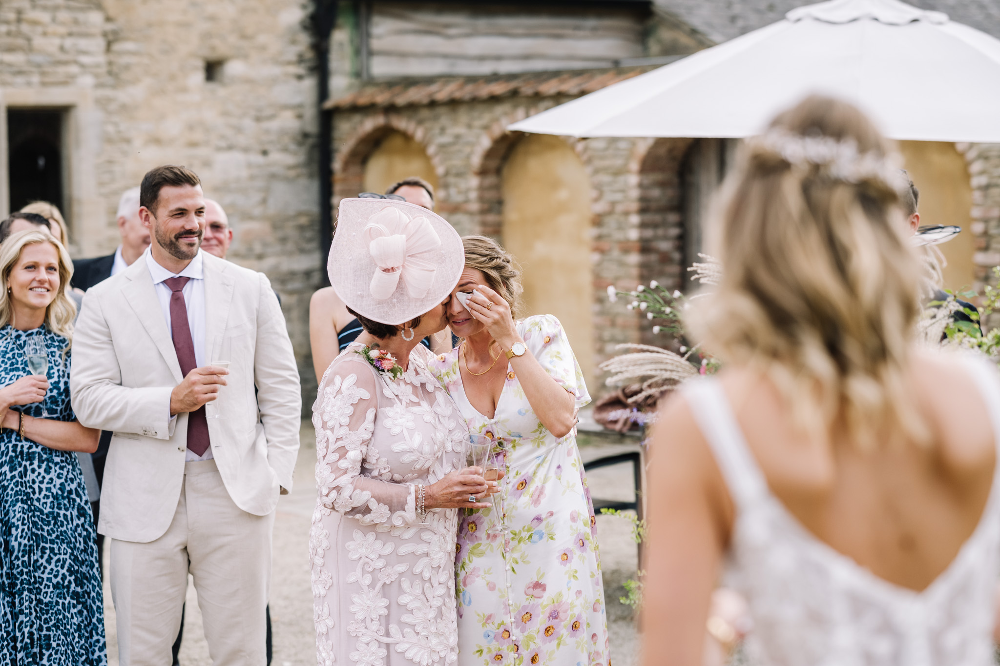 OXLEAZE BARN WEDDING PHOTOGRAPHER 177 TJ7 6667