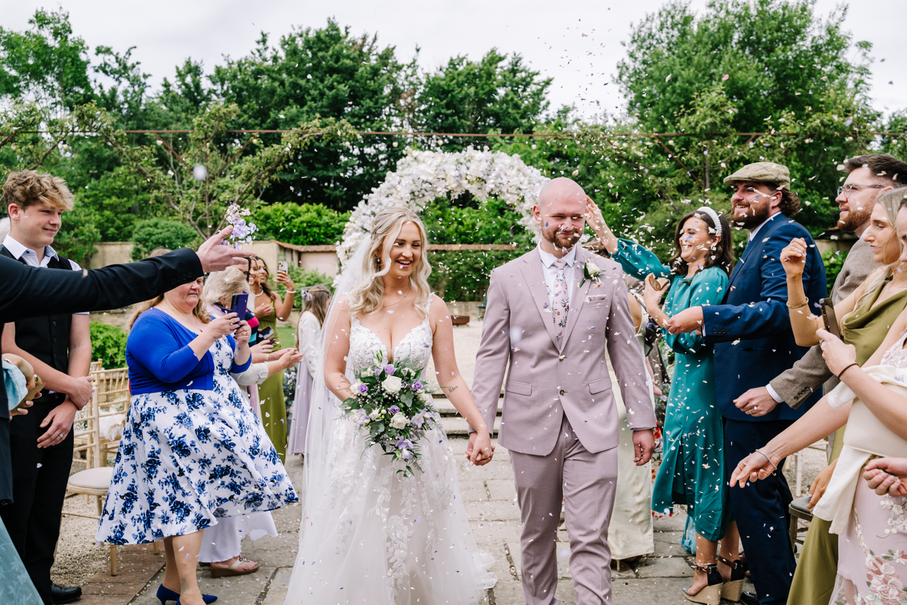 OXLEAZE BARN WEDDING PHOTOGRAPHER 43 svg%3E