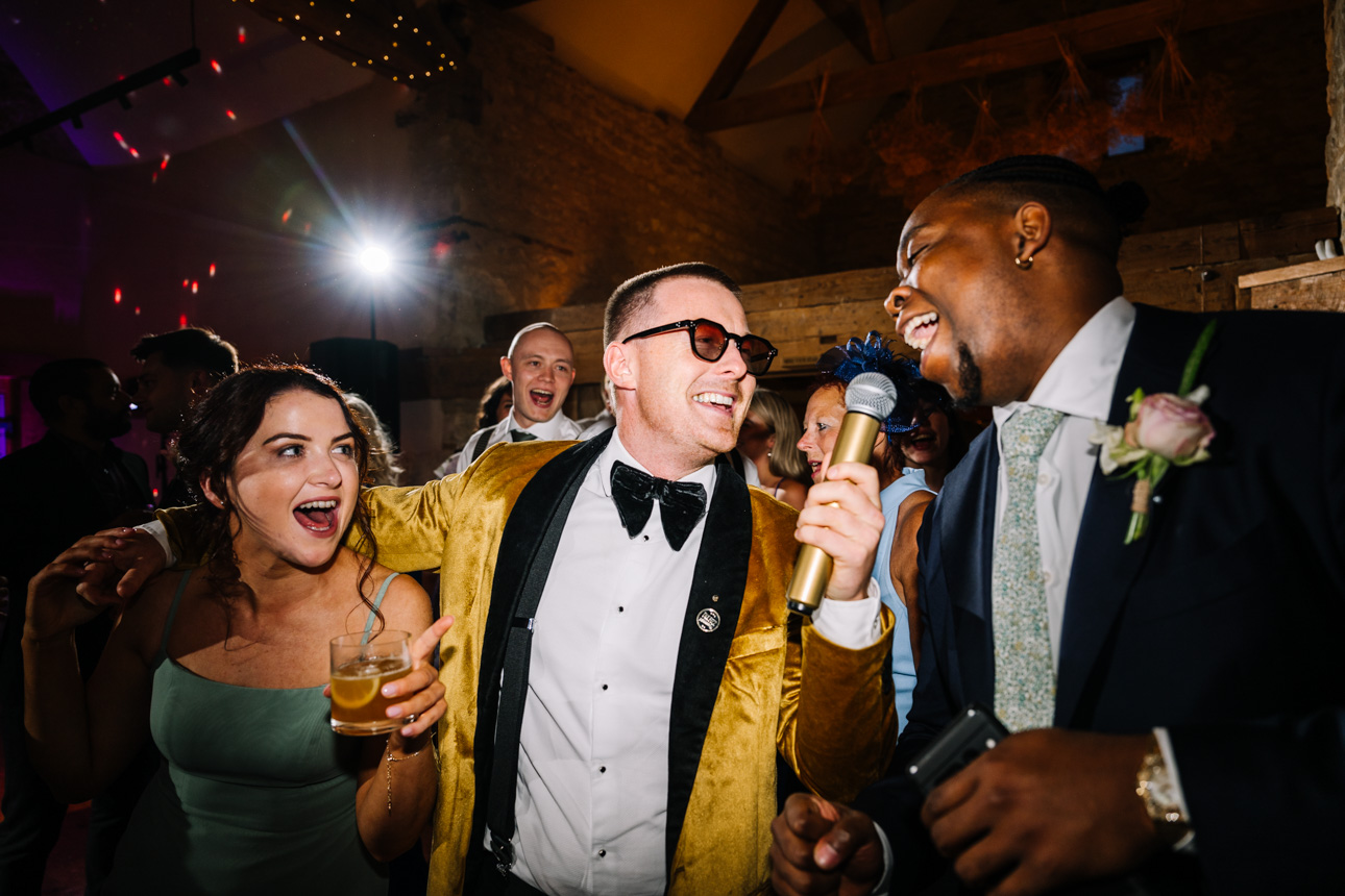 OXLEAZE BARN WEDDING PHOTOGRAPHER 137 TJ8 4669