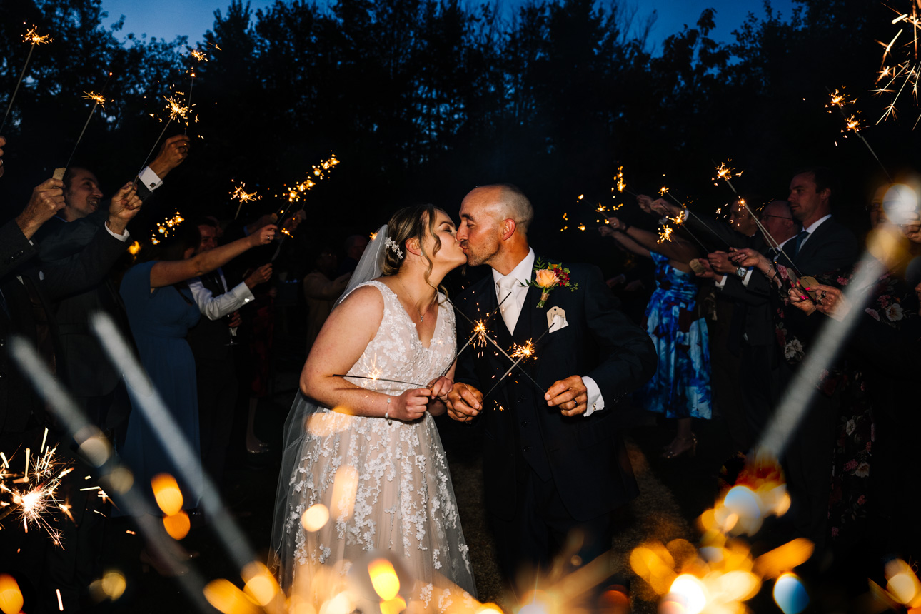 OXLEAZE BARN WEDDING PHOTOGRAPHER 147 TJ8 6265 Edit