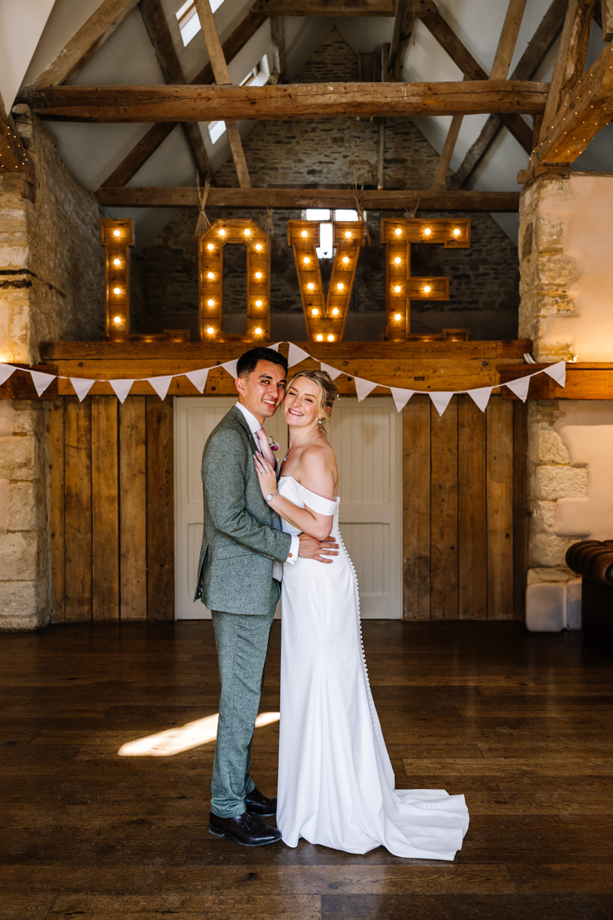 OXLEAZE BARN WEDDING PHOTOGRAPHER 60 svg%3E