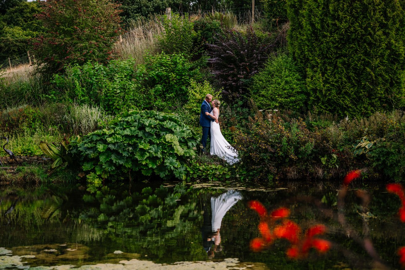 THE BARN AT UPCOTE WEDDING PHOTOGRAPHER 9 TJ8 9715