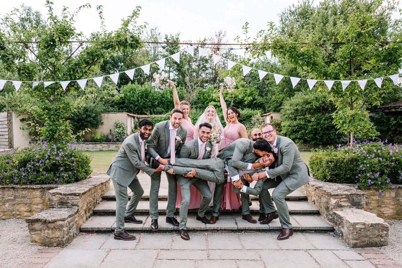 OXLEAZE BARN WEDDING PHOTOGRAPHER 153 TJ8 9921