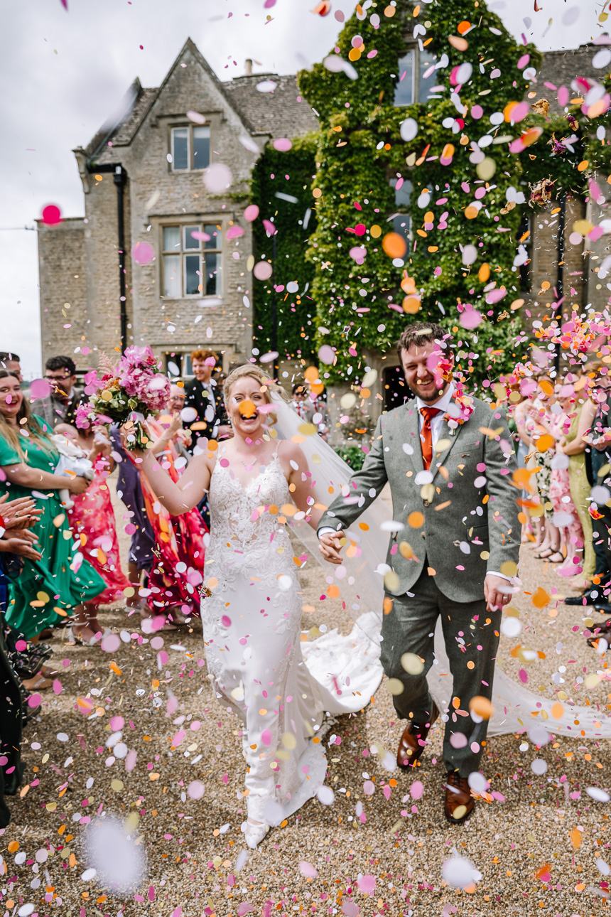 HYDE BARN WEDDING PHOTOGRAPHER 45 svg%3E