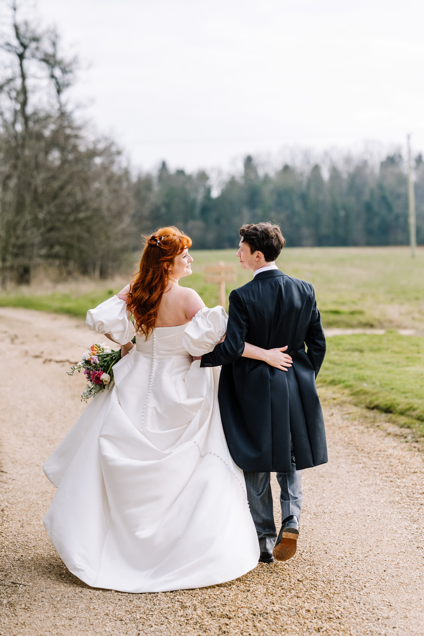 LAPSTONE BARN WEDDING PHOTOGRAPHER 57 svg%3E