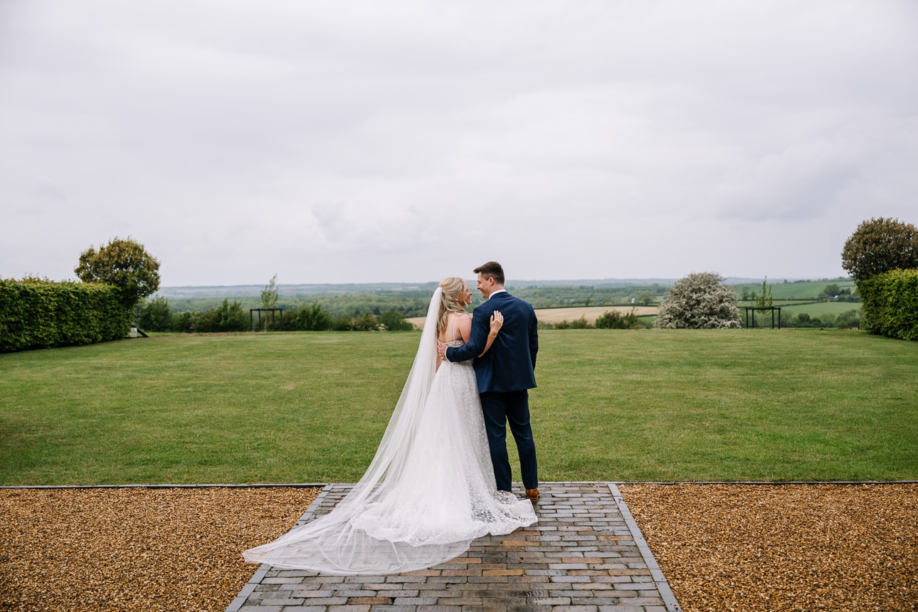 FLORA AND WILLIAM PRIMROSE HILL FARM SPRING WEDDING