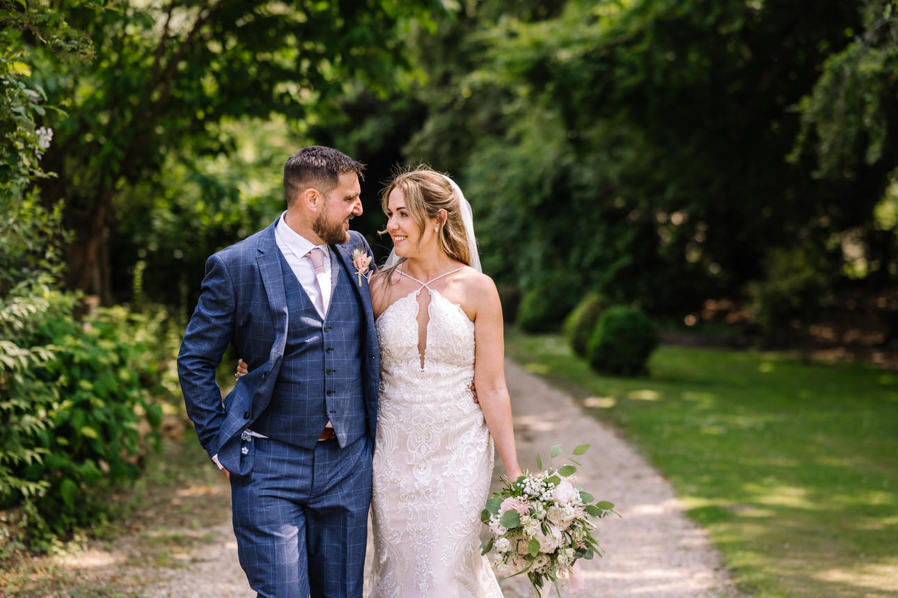 GREAT TYTHE BARN WEDDING PHOTOGRAPHER 66 svg%3E
