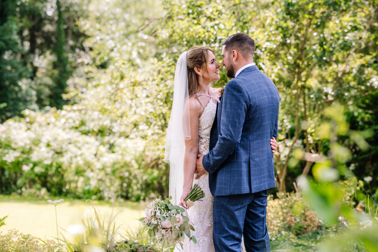 GREAT TYTHE BARN WEDDING PHOTOGRAPHER 67 svg%3E