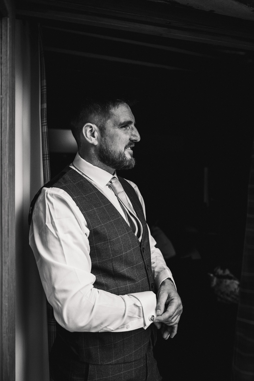 GREAT TYTHE BARN WEDDING PHOTOGRAPHER 20 TJ8 7118